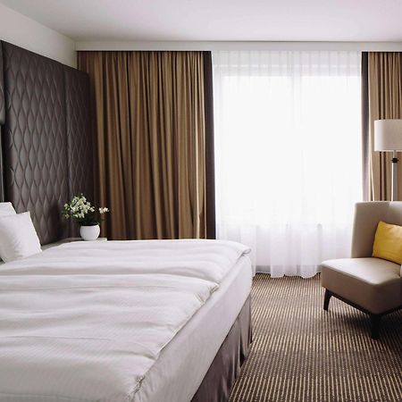 Hotel Pullman Berlin Schweizerhof Zewnętrze zdjęcie A room at the Hotel de France